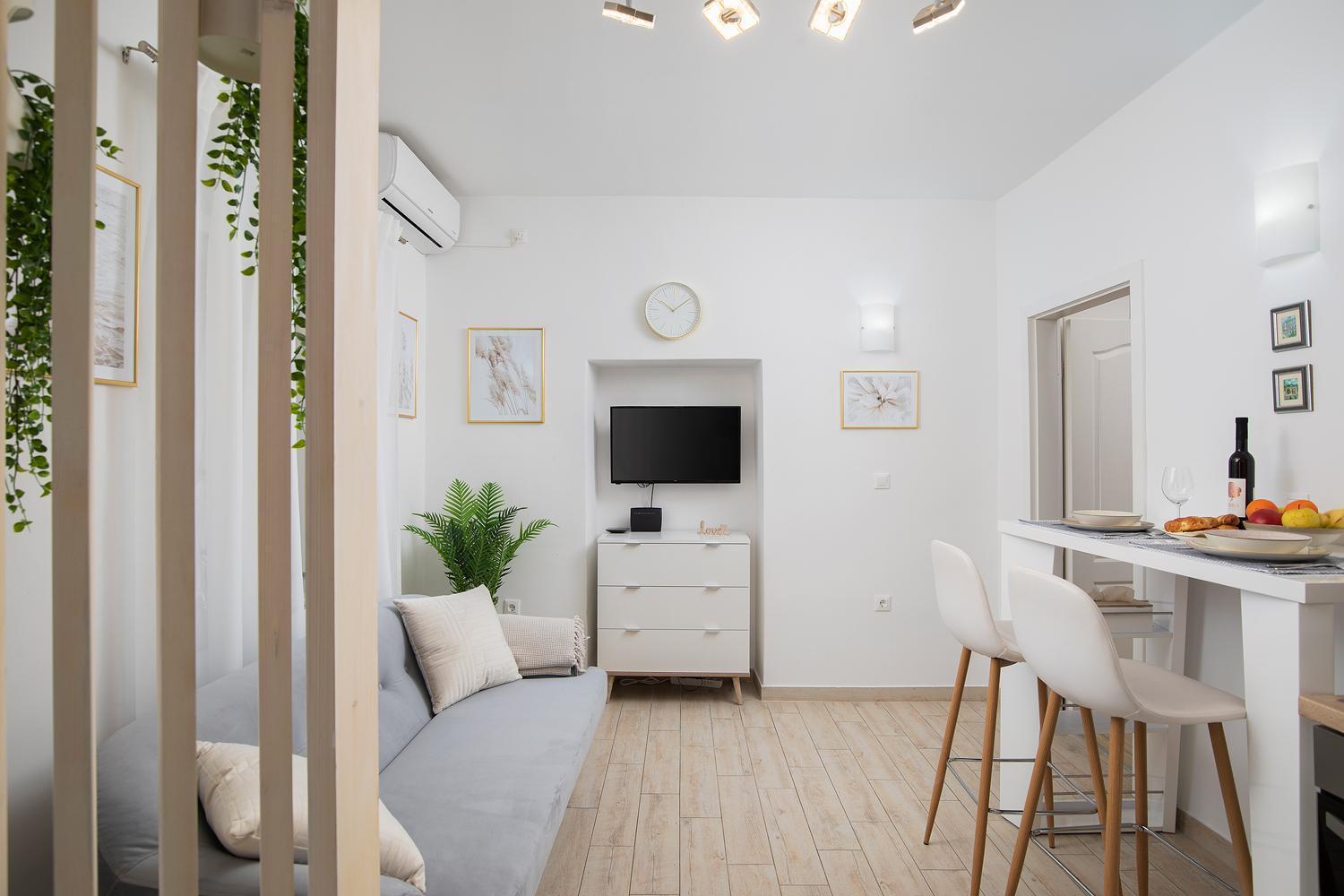 Elegant Apartment Next To Arena プーラ エクステリア 写真