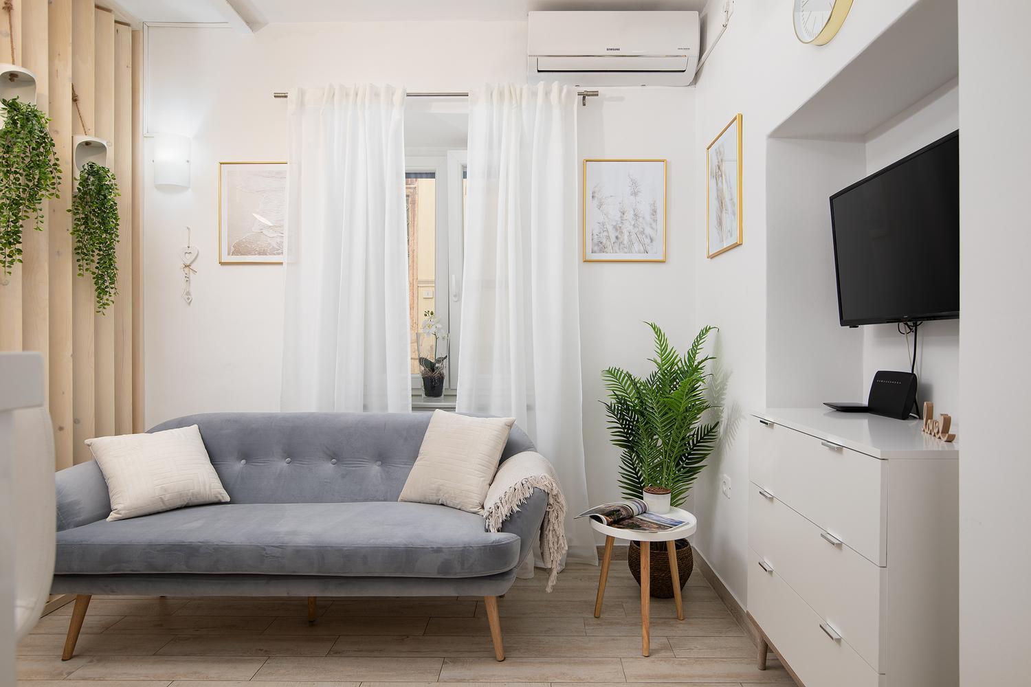 Elegant Apartment Next To Arena プーラ エクステリア 写真